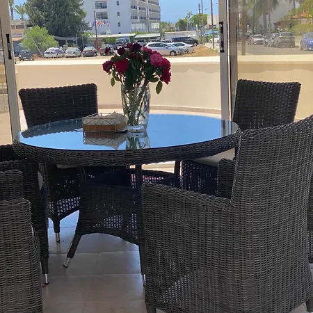 A Sea Breeze House Oroklini