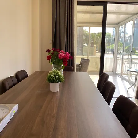 A Sea Breeze House Dom wakacyjny