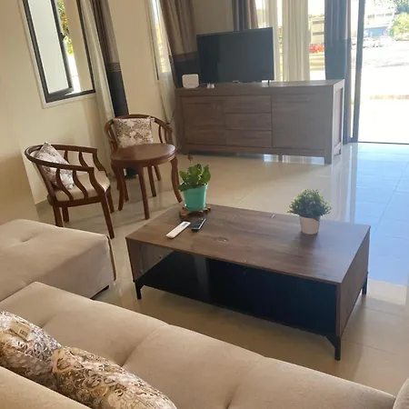 A Sea Breeze House Dom wakacyjny